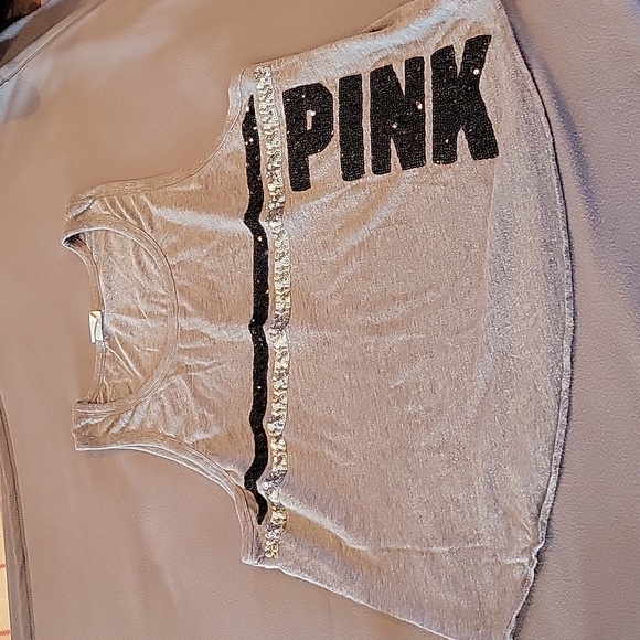 Two PINK large tanks one is nwt crop - Picture 3 of 4